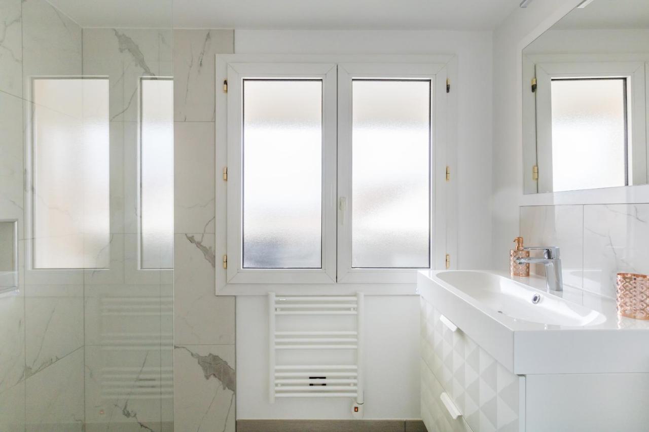 Double 6 Persons Near - Fairytale Factory * Bussy-Saint-Georges