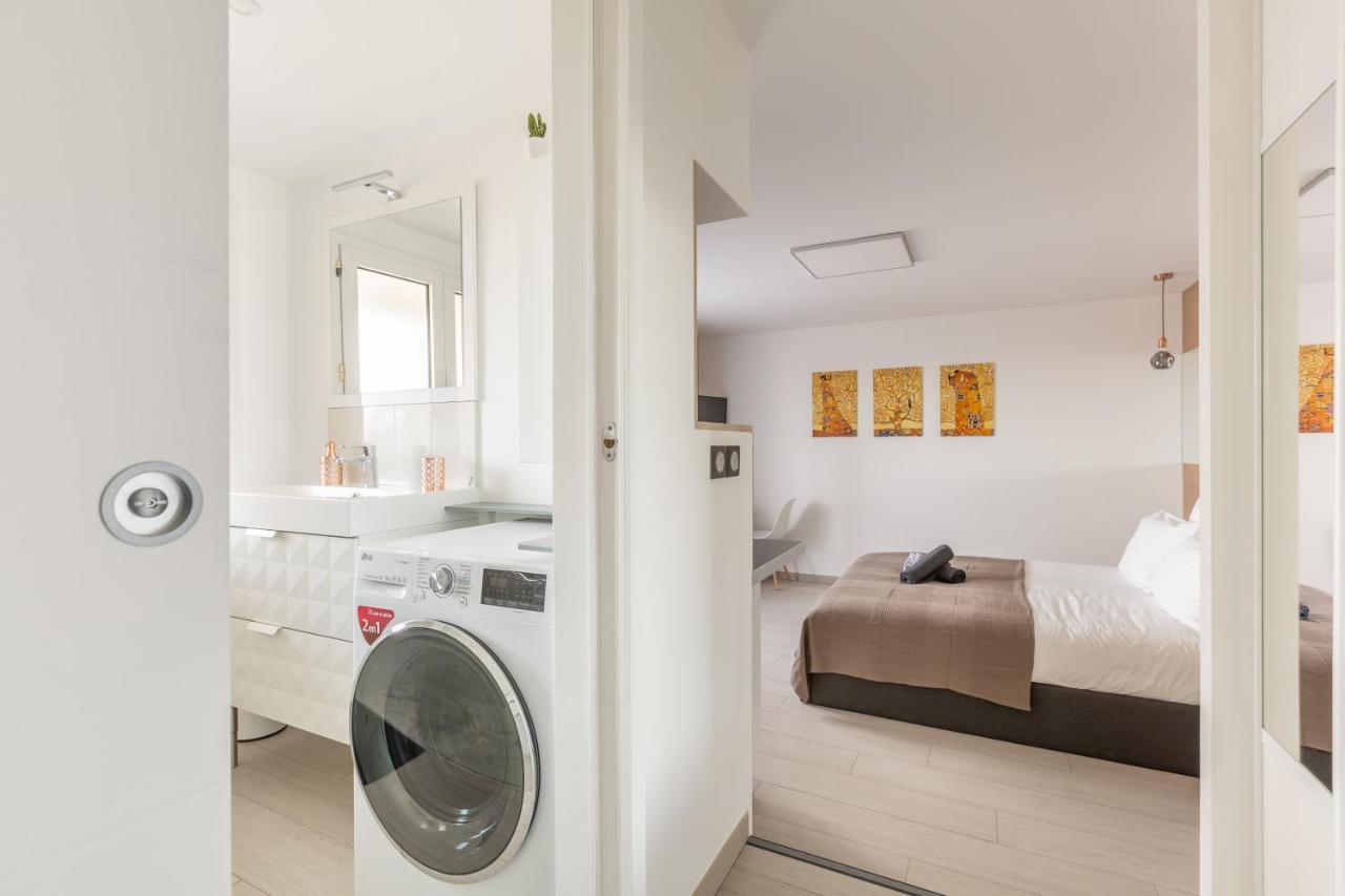 Apartment Double 6 Persons Near - Fairytale Factory