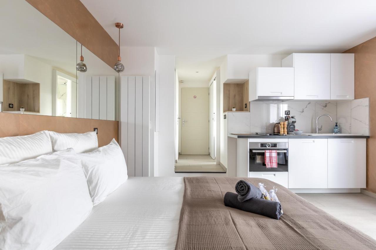 Double 6 Persons Near - Fairytale Factory Bussy-Saint-Georges