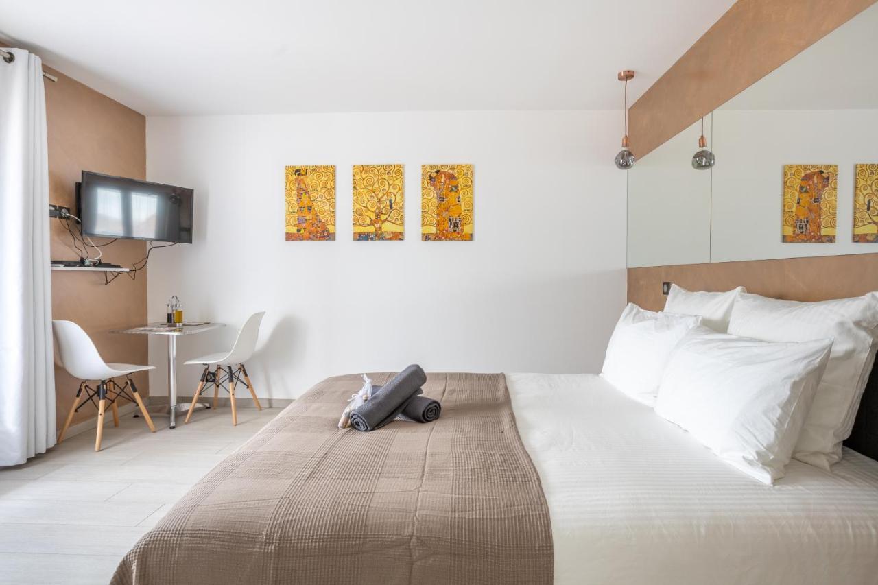 Double 6 Persons Near - Fairytale Factory Apartment Bussy-Saint-Georges