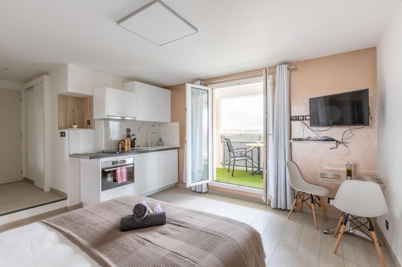 Apartment Double 6 Persons Near - Fairytale Factory