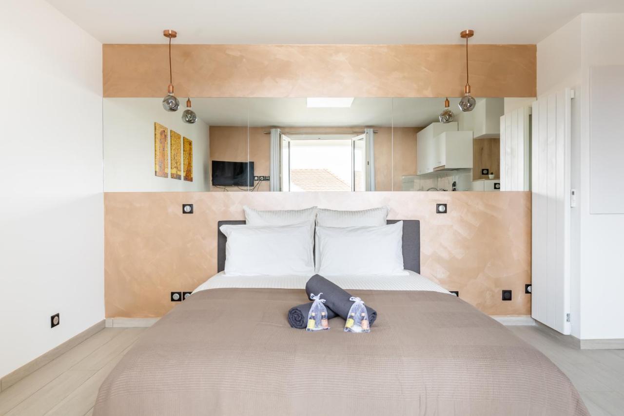 Double 6 Persons Near - Fairytale Factory Apartment Bussy-Saint-Georges